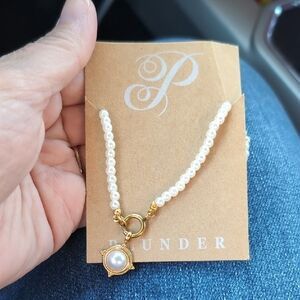 Plunder Gold and White Pearl Necklace